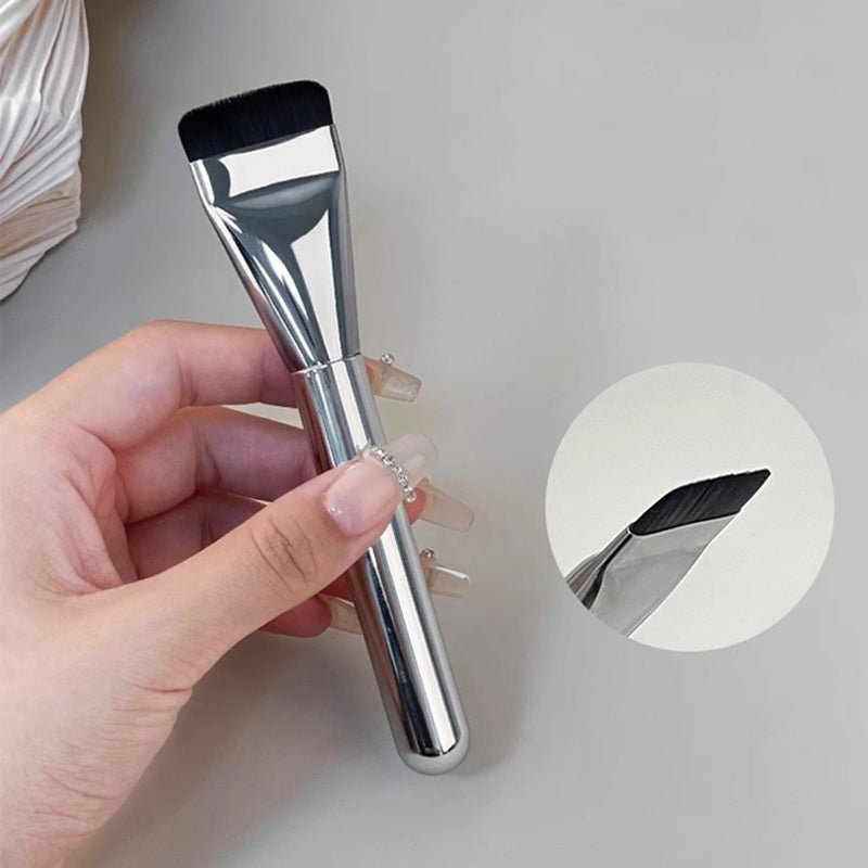 Ultra Thin Foundation Brush - LightsBetter