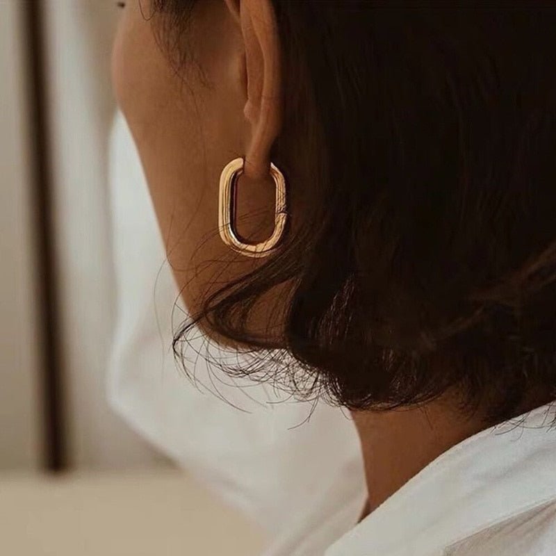 New Classic Earrings - LightsBetter