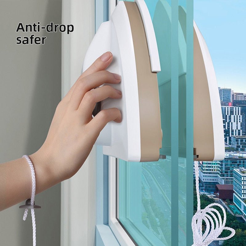 Magnetic Window Wiper - LightsBetter