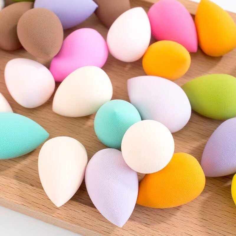 Mini Finger Makeup Puff - LightsBetter