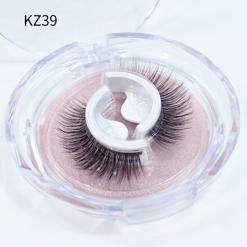Self Adhesive Eyelashes - LightsBetter
